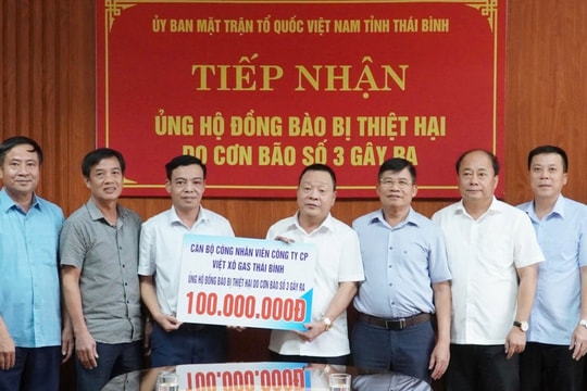 Việt Xô Gas Thái Bình trao 100 triệu đồng hỗ trợ đồng bào bị thiệt hại do bão số 3