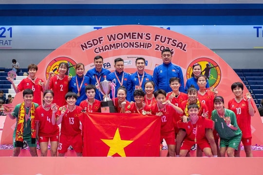 Tuyển futsal nữ Việt Nam vô địch giải giao hữu quốc tế tại Thái Lan