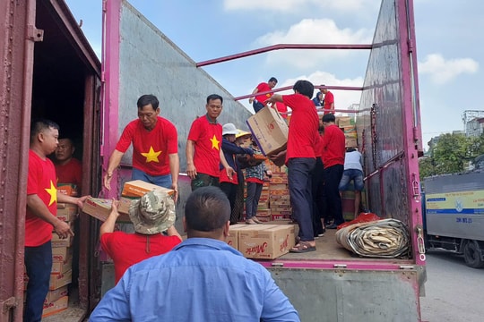 Thành phố Hồ Chí Minh: Đã tiếp nhận hơn 220 tỷ đồng và nhiều hàng hóa ủng hộ đồng bào vùng bão lũ