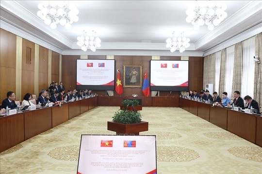 Tuyên bố chung về việc thiết lập quan hệ Đối tác toàn diện Việt Nam - Mông Cổ