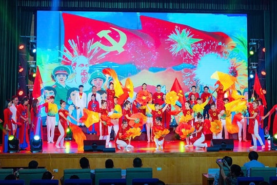 Lan tỏa không khí thi đua chào mừng kỷ niệm 70 năm ngày Giải phóng Thủ đô
