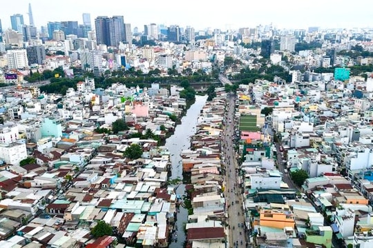 TP Hồ Chí Minh: Hướng đi mới “xóa” nhà trên kênh, rạch