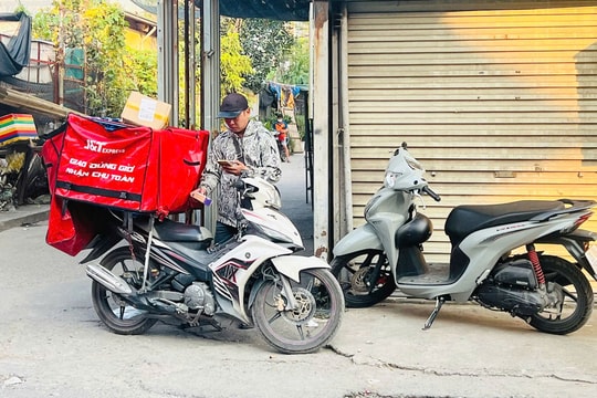 Tình trạng giả mạo người giao hàng để lừa đảo khách hàng: Cẩn trọng vẫn không thừa