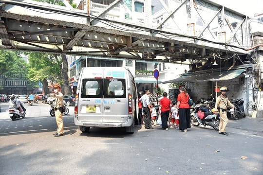 Bảo đảm an toàn giao thông trong dịp kỷ niệm Ngày Giải phóng Thủ đô