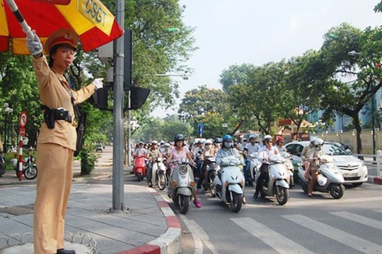 Hà Nội: Kiểm tra kiến thức về luật giao thông đối với người bị trừ hết điểm bằng lái