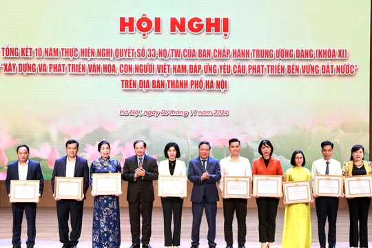 Hà Nội: Vận dụng sáng tạo trong xây dựng và phát triển văn hóa, con người Việt Nam