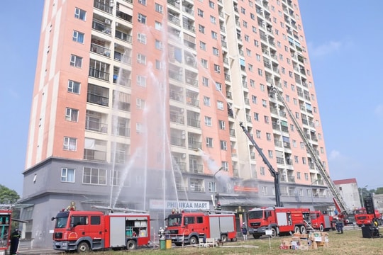 Huyện Thạch Thất Tăng cường diễn tập phòng cháy chữa cháy các chung cư cao tầng
