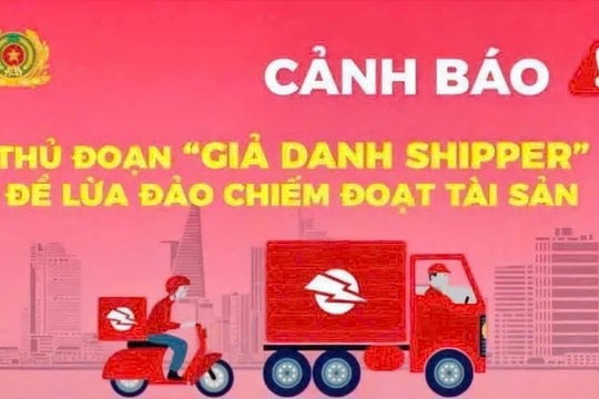 Thủ đoạn lừa đảo mới: Shipper nói chuyển khoản nhầm để gửi đường link lạ