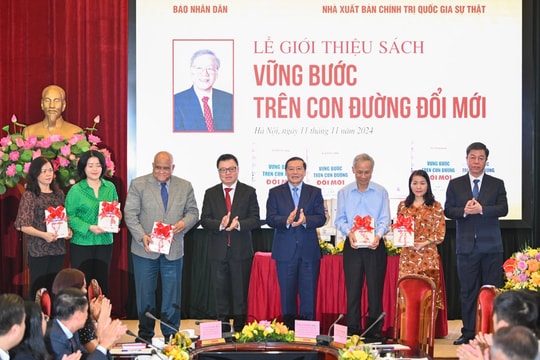 Ra mắt tập 3 và 4 bộ sách “Vững bước trên con đường đổi mới” của Tổng Bí thư Nguyễn Phú Trọng