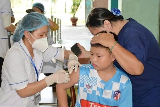 TP Hồ Chí Minh: Số ca nhiễm sởi vẫn tăng, một số trường học bỏ sót trẻ trong độ tuổi tiêm chủng