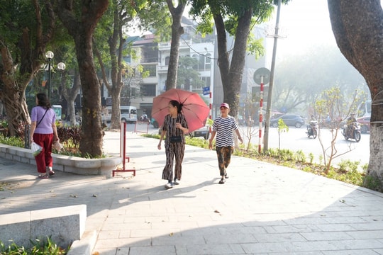 BCĐ 197 phường Nguyễn Du tuần tra kiểm soát tại khu vực hồ Thiền Quang