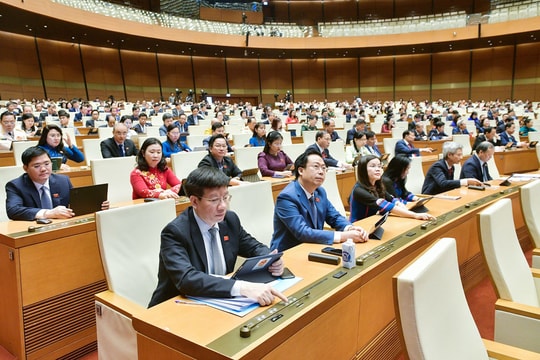 Chống tiêu cực, “lợi ích nhóm” trong xây dựng pháp luật