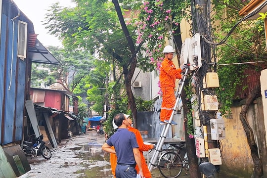 Tin tức đặc biệt trên báo in Hànộimới ngày 18-11-2024