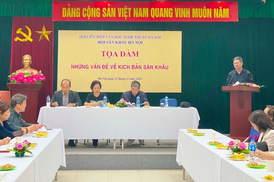 Kịch bản sân khấu hiện nay vẫn cũ mòn, nhàm chán