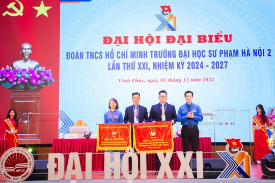 Đồng chí Vũ Hồng Phúc tái cử chức danh Bí thư Đoàn trường Đại học Sư phạm Hà Nội 2