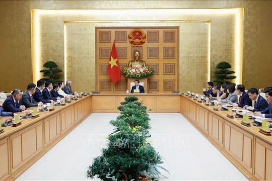 Thủ tướng Phạm Minh Chính đề nghị doanh nghiệp nhóm lớn nhất toàn cầu nghiên cứu tham gia dự án hạ tầng tại Việt Nam