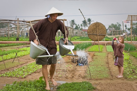 Không bỏ phí “mỏ vàng” du lịch nông thôn