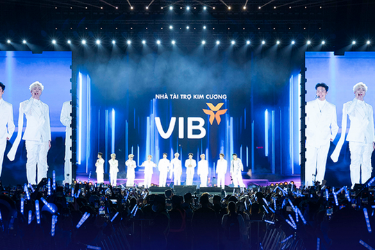 VIB dẫn đầu xu thế thẻ thành fanchant trong concert Anh trai “Say Hi”