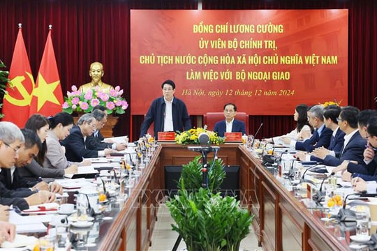 Chủ tịch nước Lương Cường làm việc với Bộ Ngoại giao
