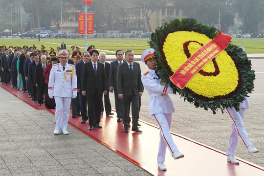 Lãnh đạo Đảng, Nhà nước vào Lăng viếng Chủ tịch Hồ Chí Minh