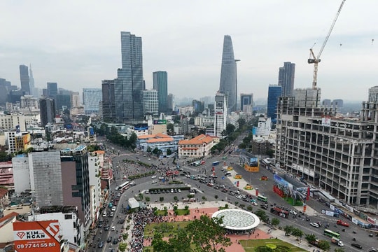 Tàu metro số 1 tăng chuyến phục vụ người dân đón Tết Dương lịch 2025