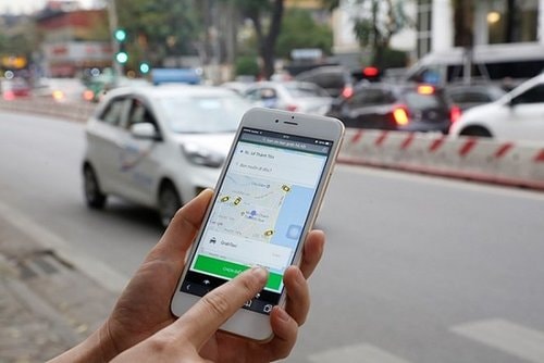 Lái xe taxi phải lập hóa đơn điện tử gửi cho hành khách khi kết thúc hành trình