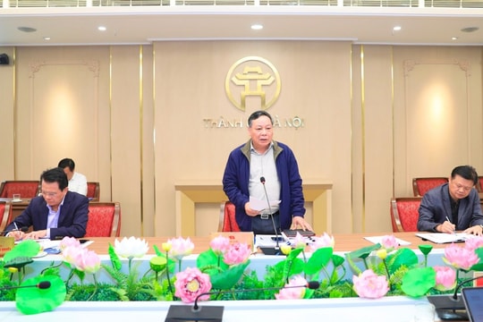 Thành ủy Hà Nội họp về tổ chức bộ máy, biên chế