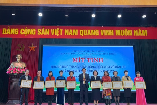 Năm 2024: Hà Nội duy trì vững chắc mức sinh thay thế