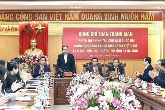 Chủ tịch Quốc hội Trần Thanh Mẫn làm việc với Ban Thường vụ Tỉnh ủy Hà Tĩnh