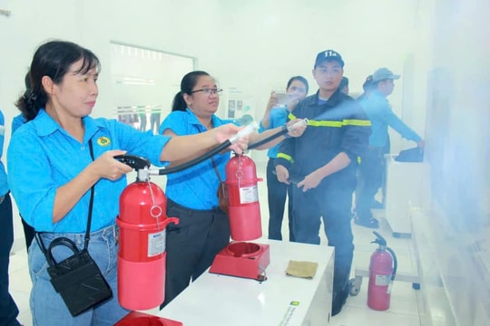 TP Hồ Chí Minh: Ra mắt công trình trang bị kỹ năng phòng cháy, chữa cháy và cứu nạn, cứu hộ cho công nhân lao động