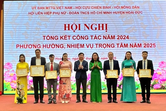 Hoài Đức: Nhiều tập thể, cá nhân được khen thưởng