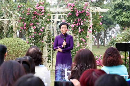 Phu nhân Tổng Bí thư gặp mặt thân mật đầu năm mới với Nhóm Phụ nữ Cộng đồng ASEAN tại Hà Nội