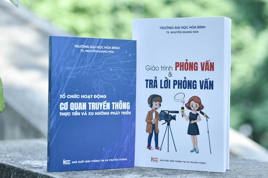 Khám phá nghệ thuật phỏng vấn và tổ chức hoạt động cơ quan báo chí