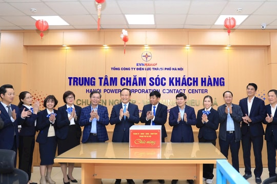 Đồng chí Nguyễn Ngọc Tuấn thăm, chúc Tết các đơn vị thuộc Tổng công ty Điện lực Hà Nội