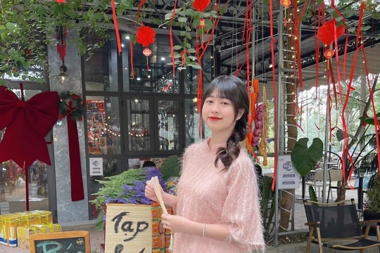 Giới trẻ đầu tư mạnh tay, tự làm bánh kẹo đón Tết