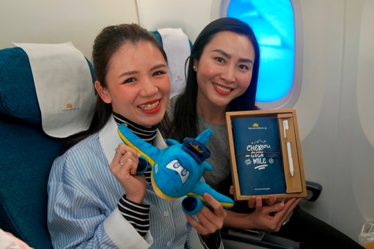 Đón Tết trên độ cao 10.000m cùng Vietnam Airlines