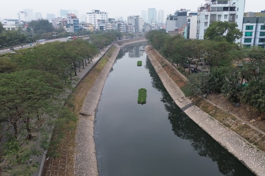 Đầu tư xây dựng công trình khẩn cấp bổ cập nước từ sông Hồng vào sông Tô Lịch