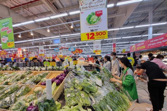 Hà Nội: Doanh thu bán lẻ hàng hóa tháng 1/2025 tăng 10,6%