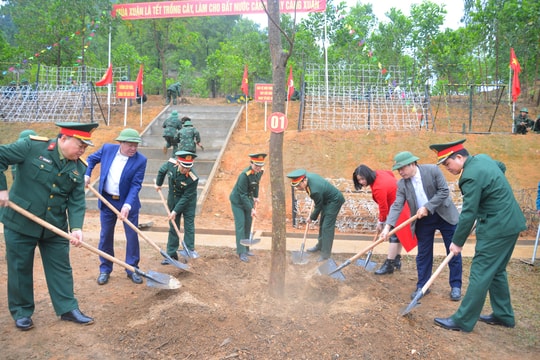 Bộ Tư lệnh Thủ đô Hà Nội phấn đấu trồng 16.000 cây xanh