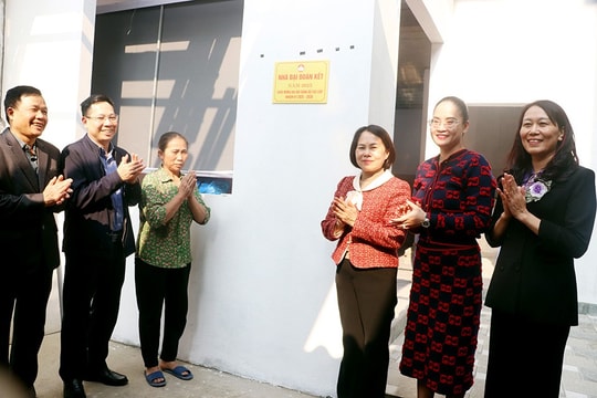 Để các hộ gia đình khó khăn được "an cư, lạc nghiệp"