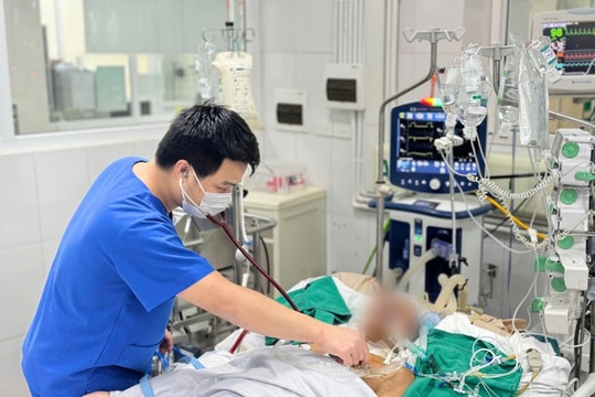 Bộ Y tế khuyến cáo người dân đeo khẩu trang khi đến nơi công cộng