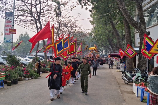 Khai hội đền Và - Sơn Tây