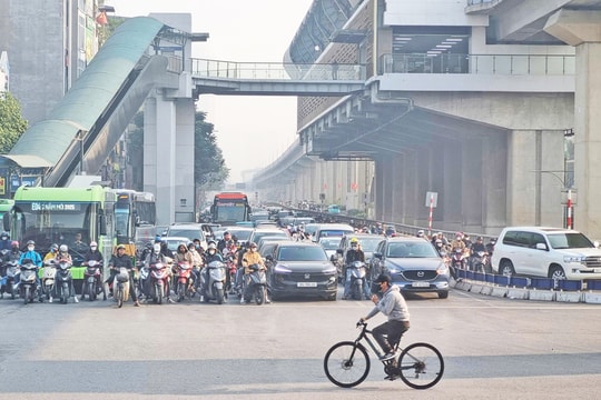 Chuyển biến tích cực trong trật tự an toàn giao thông tại Hà Nội 