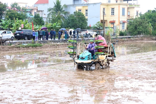 Hà Nội đôn đốc giải quyết công việc sau kỳ nghỉ Tết