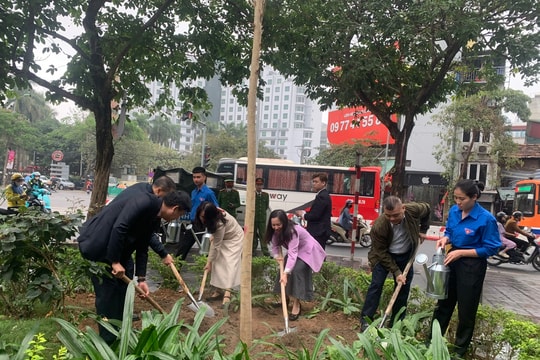 Hanoi Metro phát động tạo dựng không gian xanh và xây dựng văn hoá doanh nghiệp