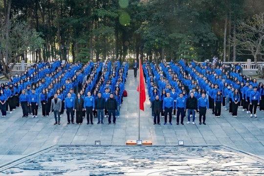 Tuổi trẻ Đại học Kinh tế Quốc dân “Đoàn kết - sáng tạo - vững bước - vươn xa”