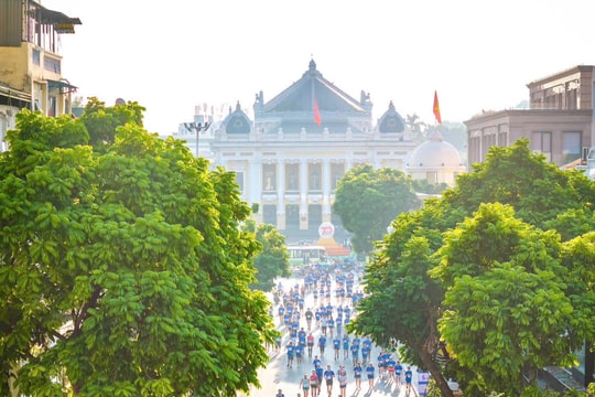 Khởi động Giải Standard Chartered Marathon Di sản Hà Nội mùa 2