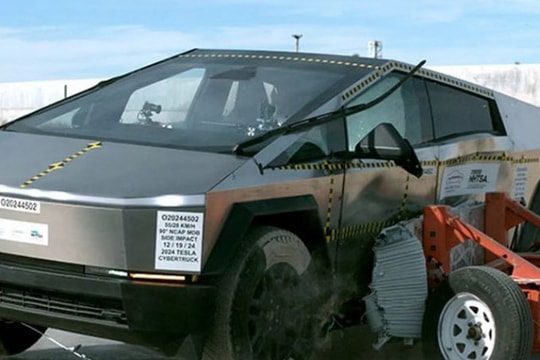 Tesla Cybertruck đạt chứng nhận an toàn 5 sao từ NHTSA