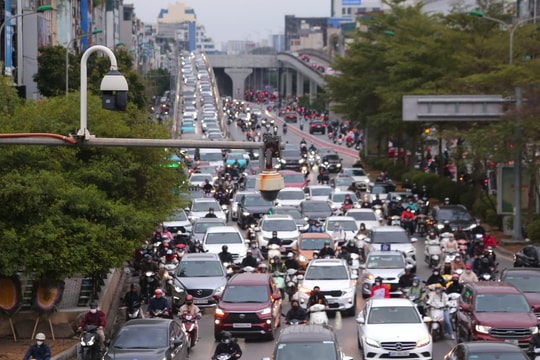 Lái xe vận tải hoạt động liên tục quá 4 giờ sẽ bị xử lý như thế nào?