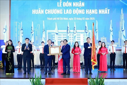 Thủ tướng Phạm Minh Chính: Đại học Quốc gia thành phố Hồ Chí Minh phải tiên phong xuất sắc trong đào tạo, nghiên cứu